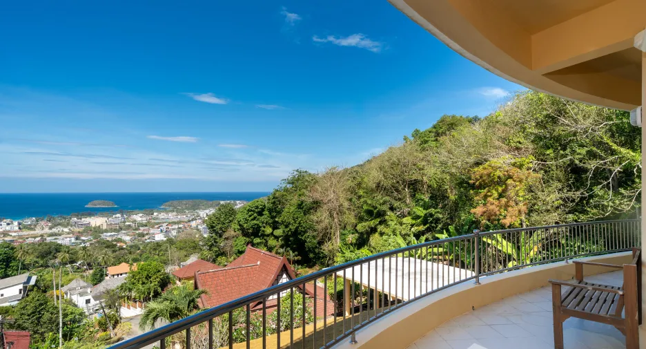 Villa en alquiler de 3 habitaciones en Mueang Phuket, Phuket