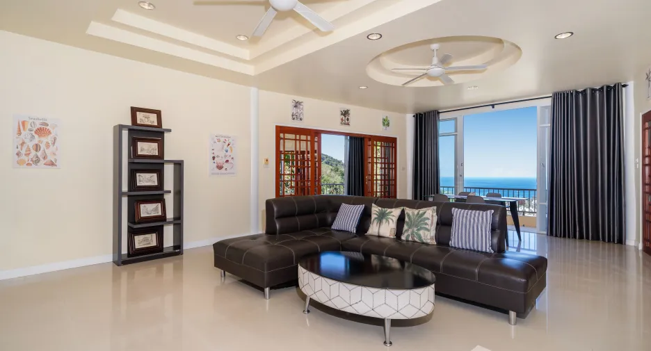 Villa en alquiler de 3 habitaciones en Mueang Phuket, Phuket