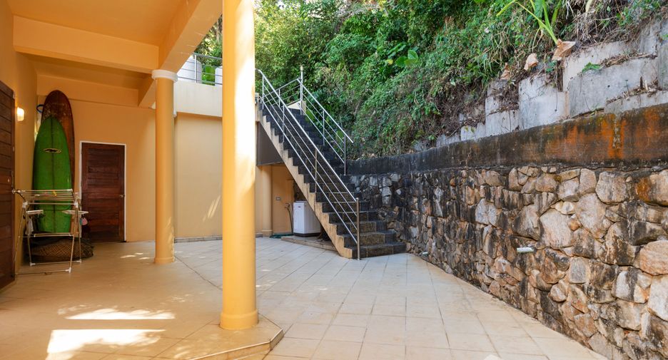 Villa en alquiler de 3 habitaciones en Mueang Phuket, Phuket