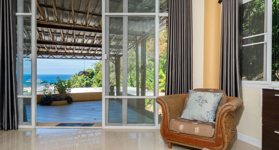 Villa en alquiler de 3 habitaciones en Mueang Phuket, Phuket