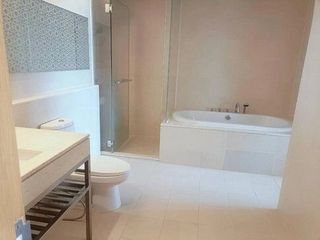 For sale 1 bed condo in Sathon, Bangkok