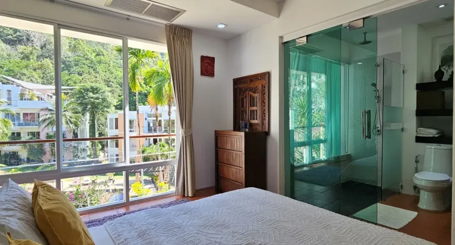 For sale 3 bedrooms condo in Kathu, Phuket