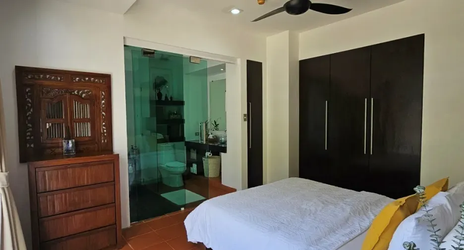For sale 3 bedrooms condo in Kathu, Phuket