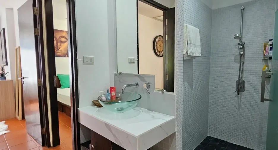 For sale 3 bedrooms condo in Kathu, Phuket