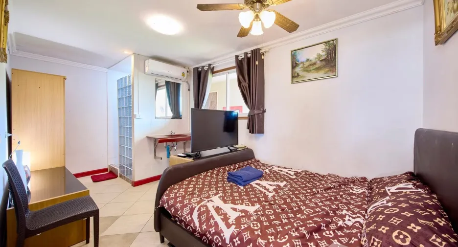 For sale 3 bedrooms apartment in Bang Lamung, Chonburi