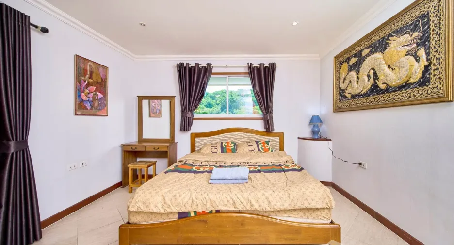 For sale 3 bedrooms apartment in Bang Lamung, Chonburi