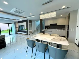 À louer 5 chambres maison à Bang Lamung, Chonburi