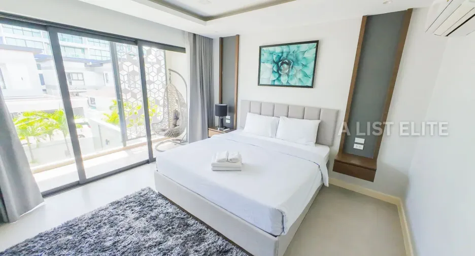 For rent 4 bedrooms house in Bang Lamung, Chonburi