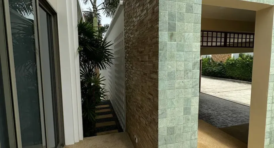 For sale and for rent 3 bedrooms villa in Thalang, Phuket