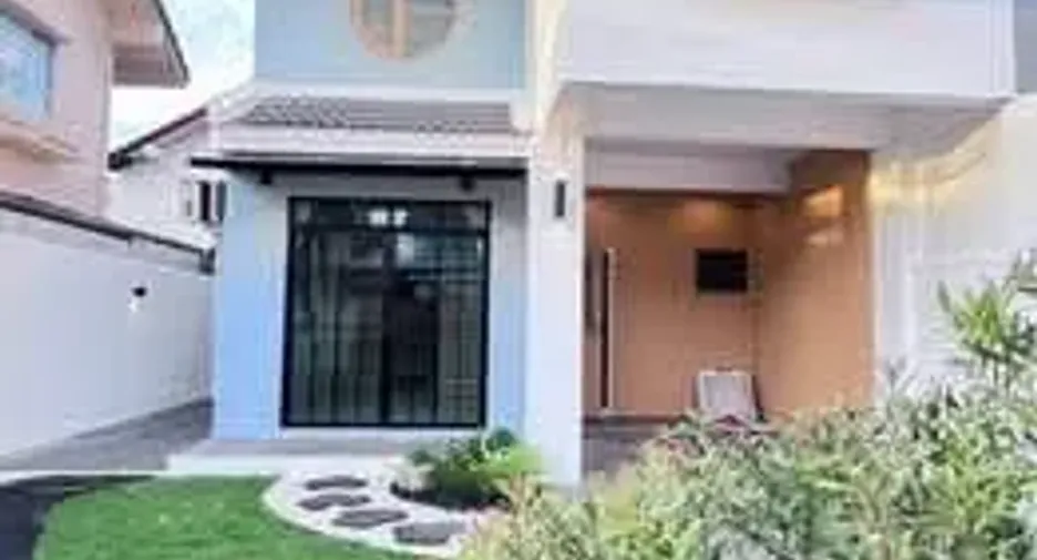 For sale 3 ベッドルーム townhouse in Thalang, Phuket