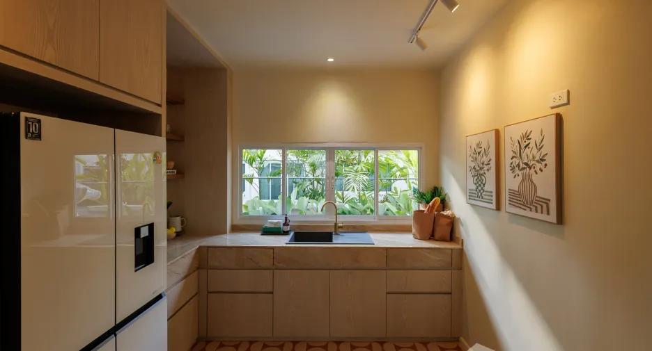 For sale and for rent 4 bedrooms house in San Sai, Chiang Mai