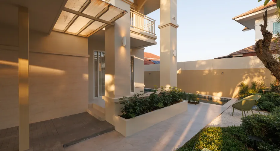 For sale and for rent 4 bedrooms house in San Sai, Chiang Mai