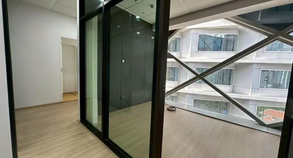 Büro zur Miete in Watthana, Bangkok