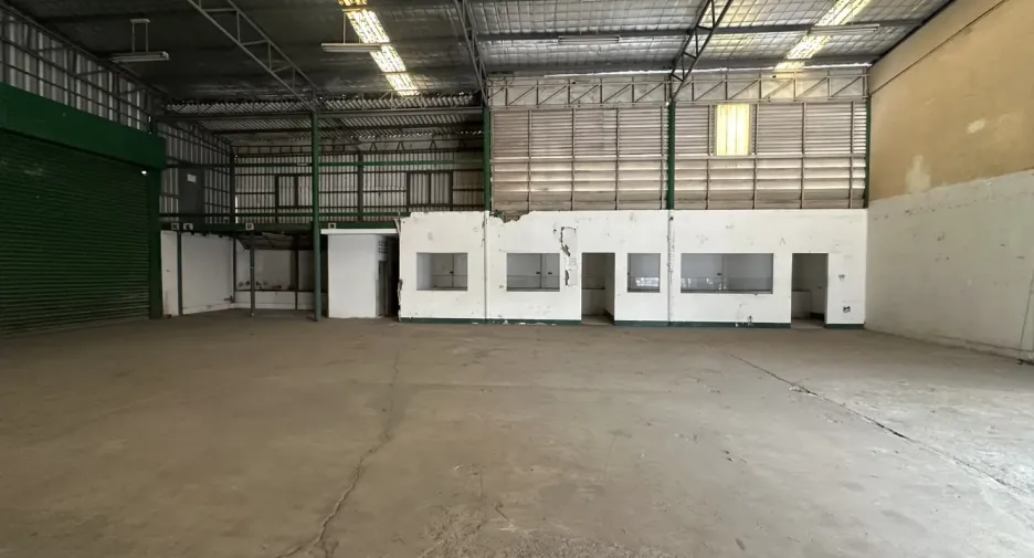 For rent warehouse in Suan Luang, Bangkok