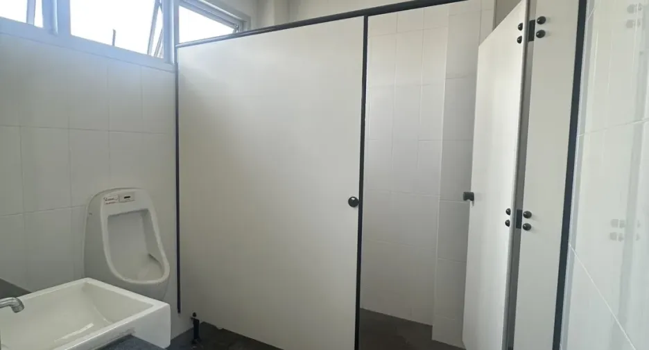 For rent retail Space in Watthana, Bangkok