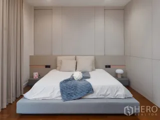 For rent そして for sale 3 ベッドルーム house in Phra Khanong, Bangkok
