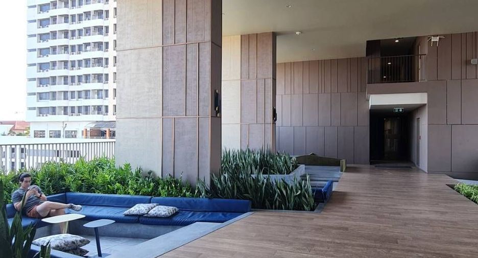 For rent 1 bed condo in Khlong Toei, Bangkok