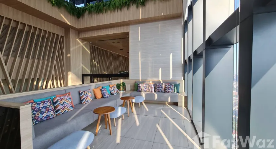 For rent 1 bed condo in Khlong Toei, Bangkok