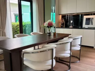 出租 4 卧室 独立屋 在 Bang Phli, Samut Prakan