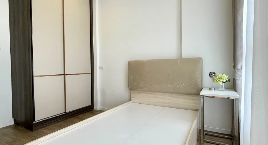 For sale and for rent 2 bedrooms condo in Bang Na, Bangkok