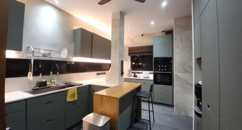 For rent 5 bedrooms house in Bang Phli, Samut Prakan