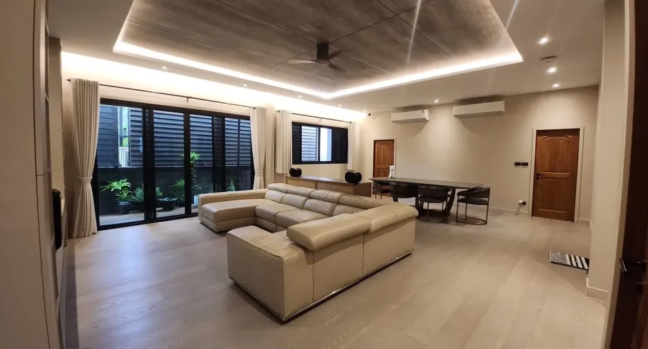 For rent 5 bedrooms house in Bang Phli, Samut Prakan