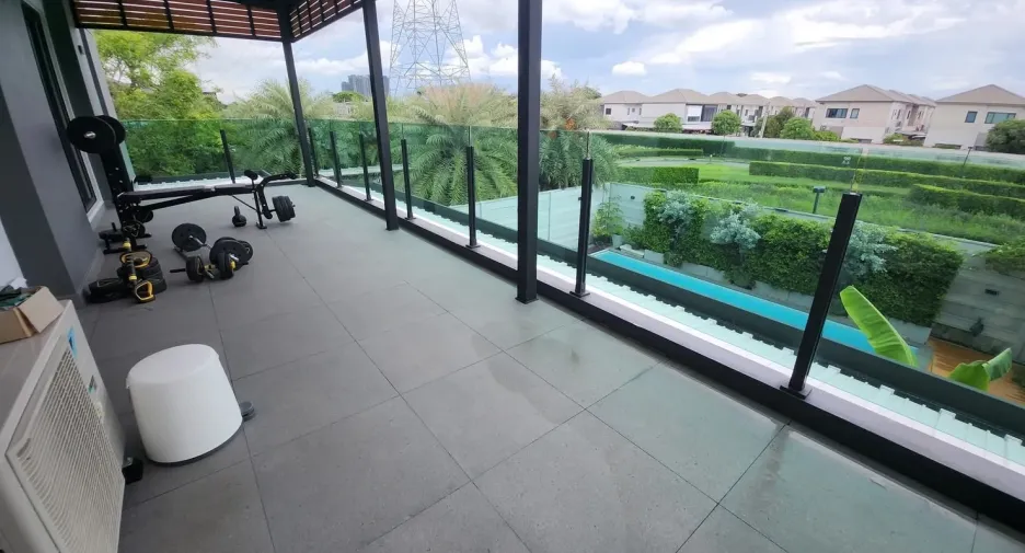 For rent 5 bedrooms house in Bang Phli, Samut Prakan
