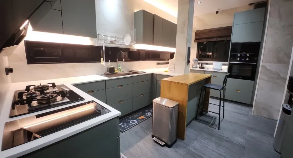 For rent 5 bedrooms house in Bang Phli, Samut Prakan