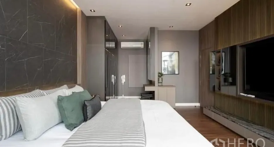For rent and for sale 3 bedrooms townhouse in Lat Phrao, Bangkok