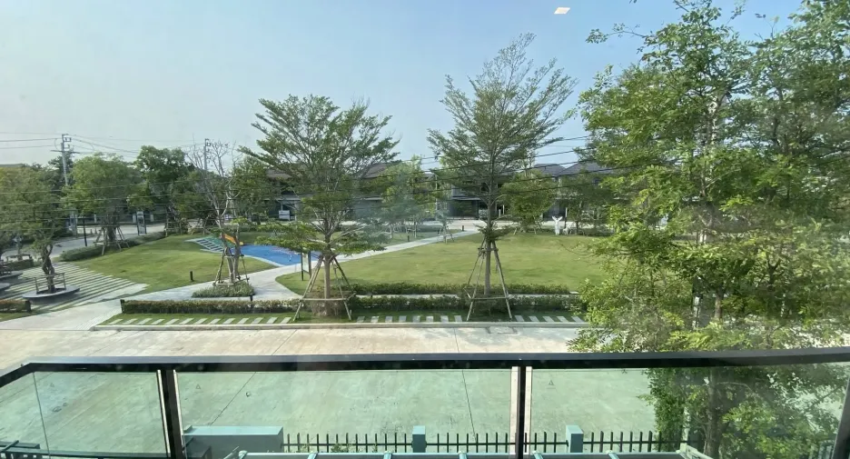 For sale 3 bedrooms house in Saphan Sung, Bangkok