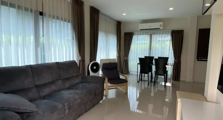 For sale 3 bedrooms house in Saphan Sung, Bangkok