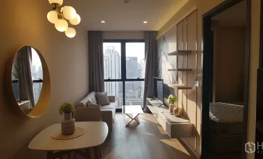 Condo en alquiler de 1 habitaciones en Khlong Toei, Bangkok