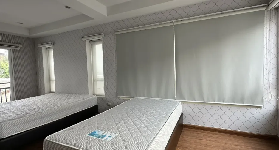 Büro zur Miete mit 3 Zimmer in Watthana, Bangkok