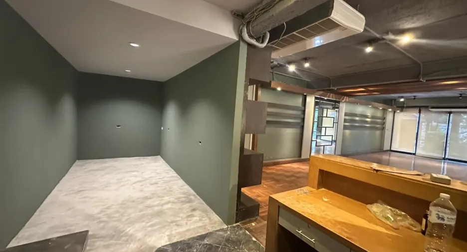 Gewerbefläche zur Miete in Watthana, Bangkok