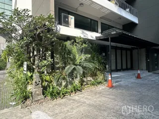 For rent retail Space in Watthana, Bangkok