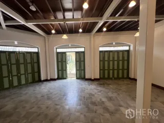 For rent retail Space in Samphanthawong, Bangkok