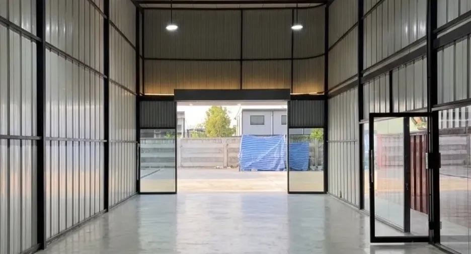 For rent warehouse in Bang Kapi, Bangkok