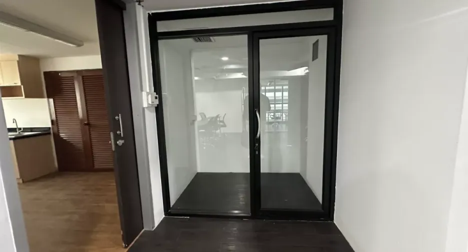 For rent office in Watthana, Bangkok