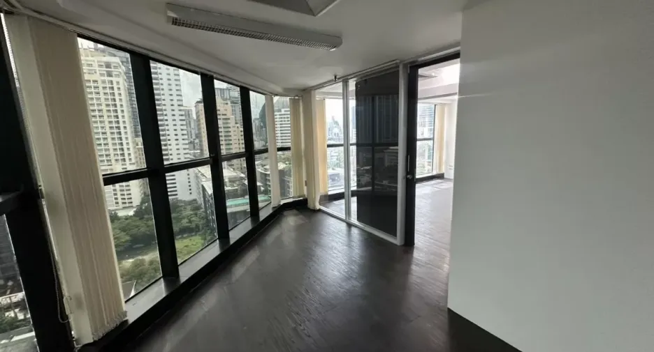 For rent office in Watthana, Bangkok