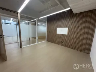出租 办公室 在 Watthana, 曼谷
