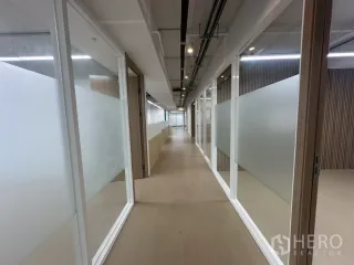 出租 办公室 在 Watthana, 曼谷