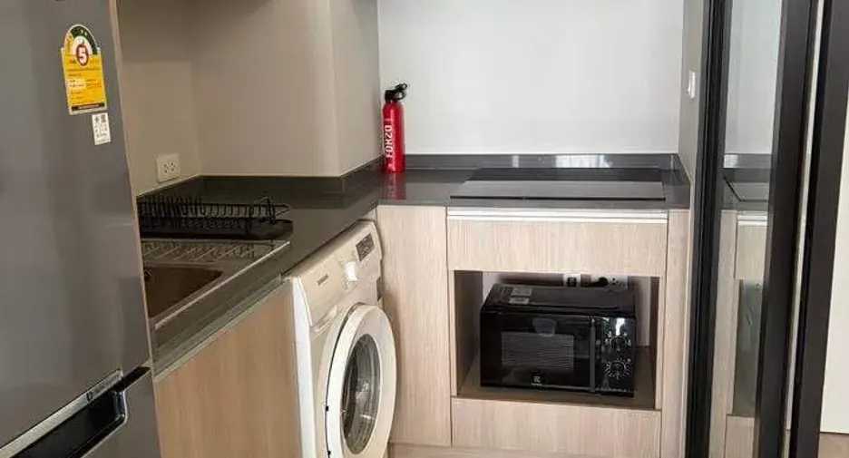 For rent 2 bedrooms condo in Bang Sue, Bangkok