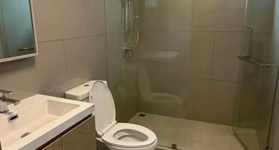 For rent 2 bedrooms condo in Bang Sue, Bangkok
