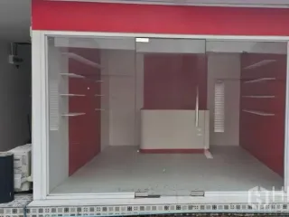 For rent retail Space in Watthana, Bangkok