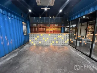 出租 商业空间 在 Watthana, 曼谷