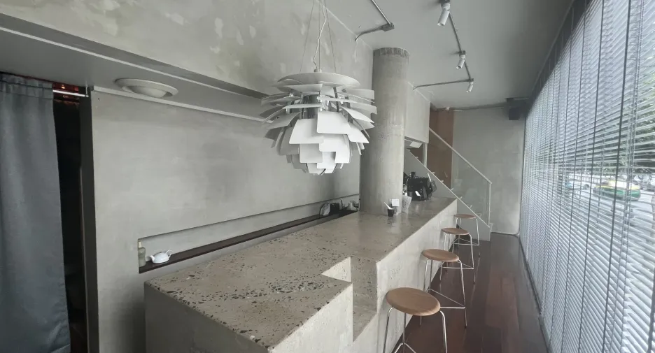 For rent retail Space in Watthana, Bangkok