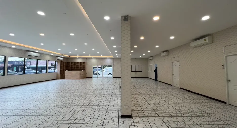 For rent retail Space in Bueng Kum, Bangkok