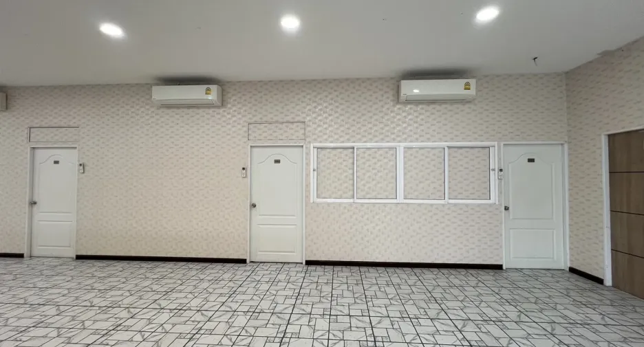 For rent retail Space in Bueng Kum, Bangkok