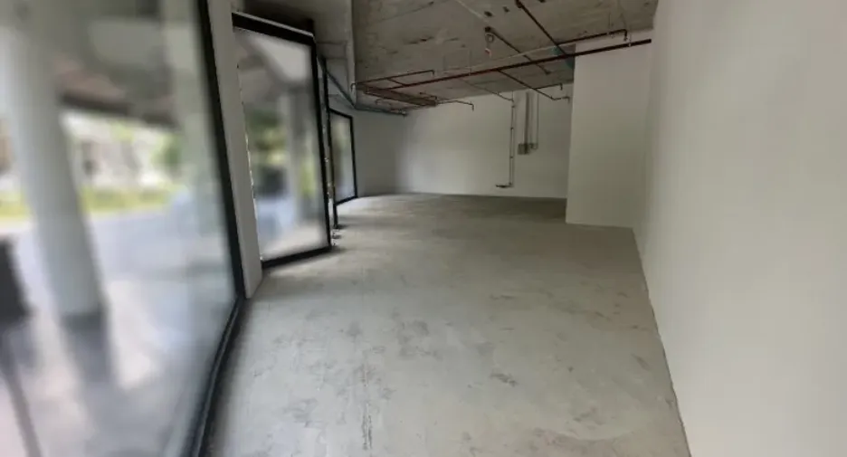 For rent office in Khlong Toei, Bangkok