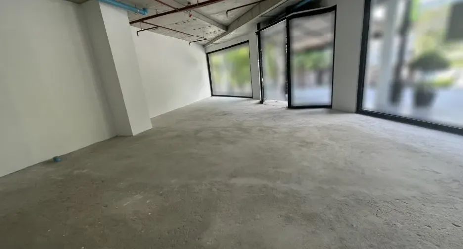 For rent office in Khlong Toei, Bangkok